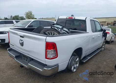 2022 Ram 1500 Big Horn 4X2 6'4 Box из США, поврежденный, VIN 1C6RREBG1NN290917
